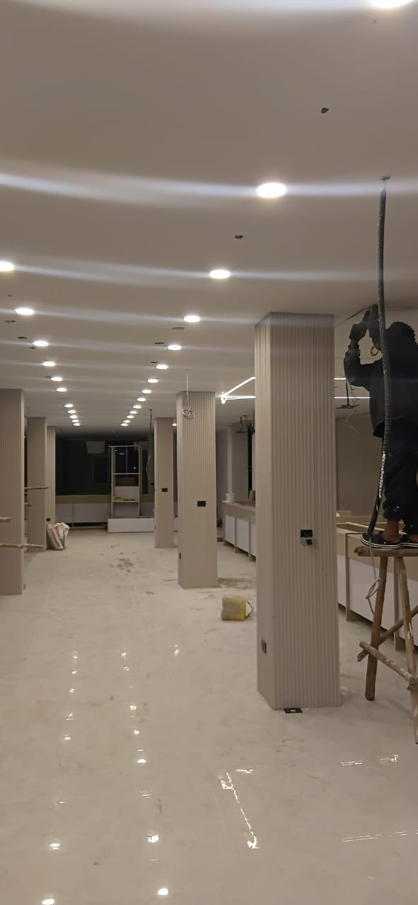 Lege -Tafo Renovation G+3+T For Administration Office - Gallery Image