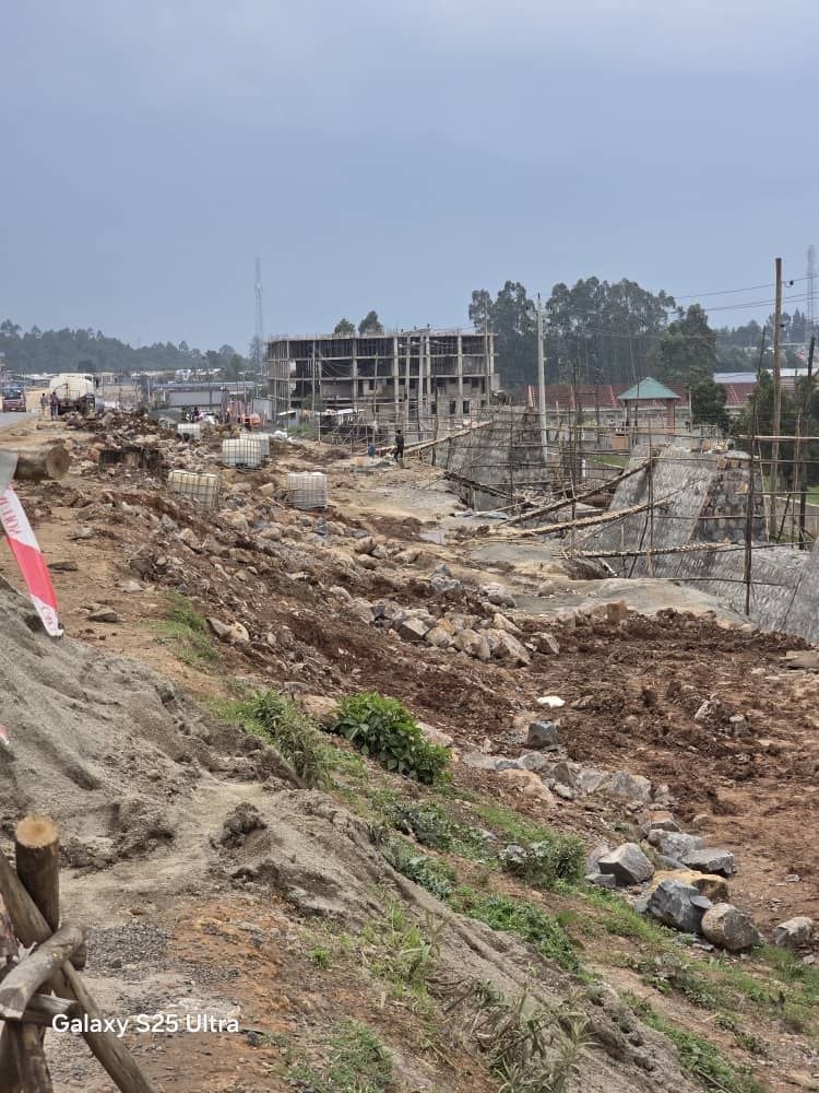 Lot-2 Fitesha Sululta Road Project - Gallery Image